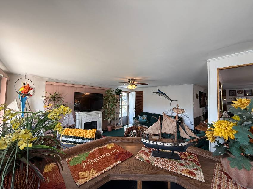 209 Denmark Dr a Ellenton, FL Mobile or Manufactured Home for Sale